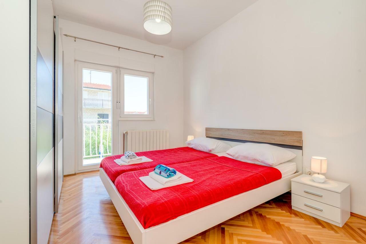 Apartments Maestral Сплит Экстерьер фото